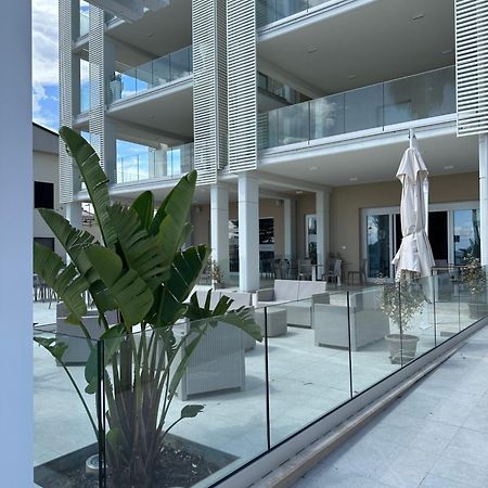 Hotel Petite Fleur Alba Adriatica Luaran gambar